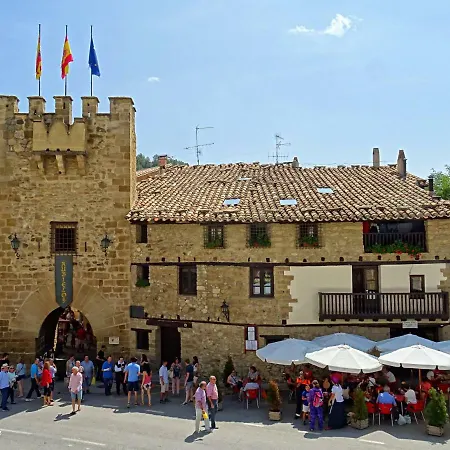 Portal De San Antonio * Rubielos De Mora